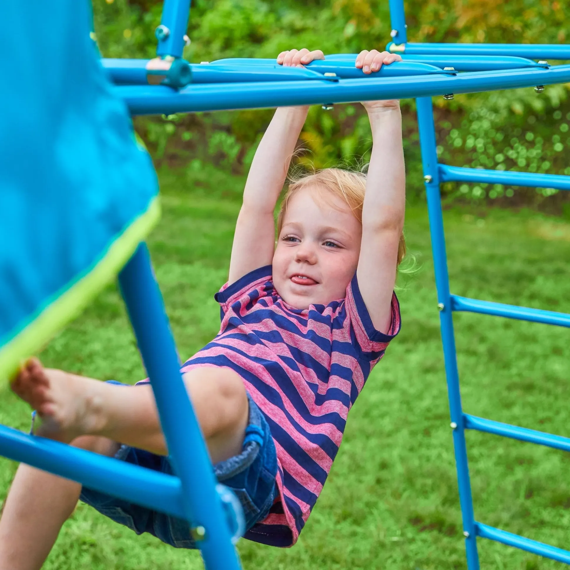 TP Explorer Metal Climbing Frame Set & Jungle Run