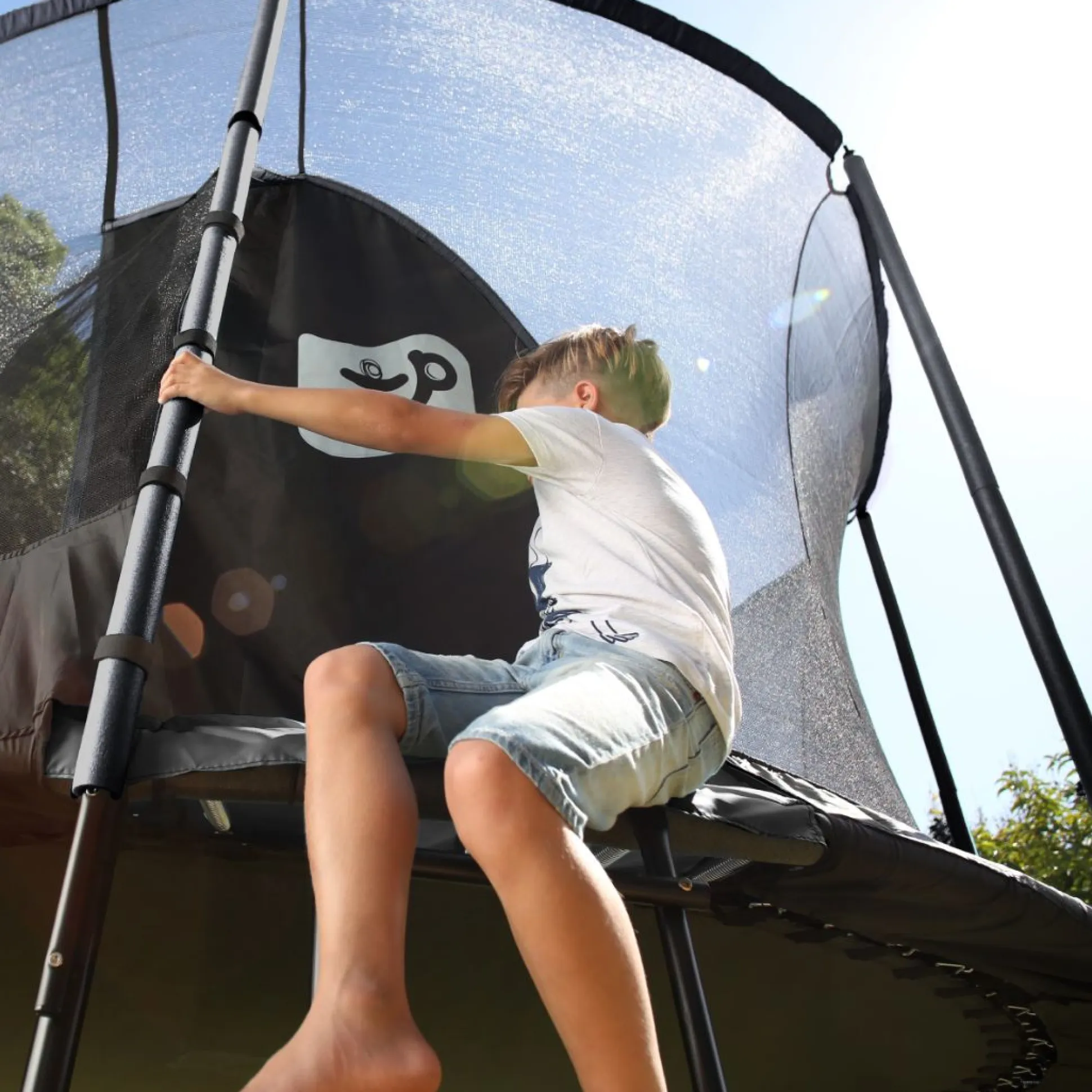 TP Genius® 14ft Round Trampoline