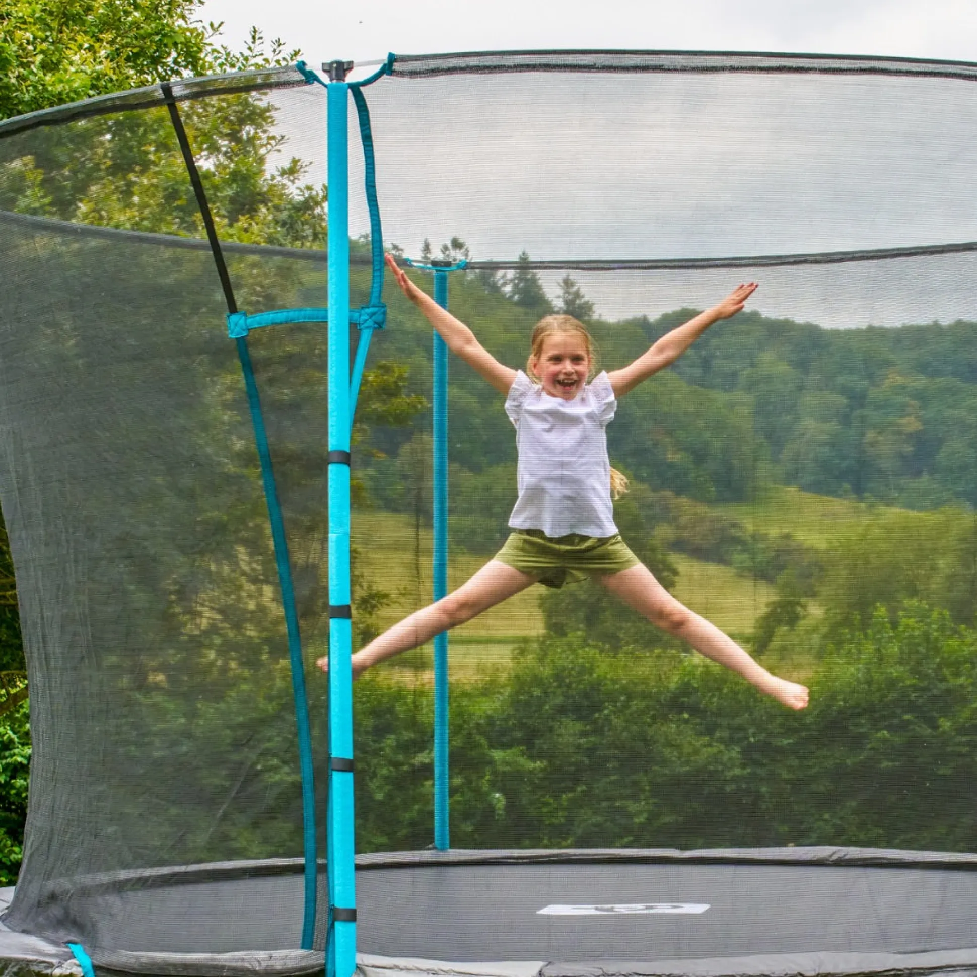 TP Up 14ft Trampoline